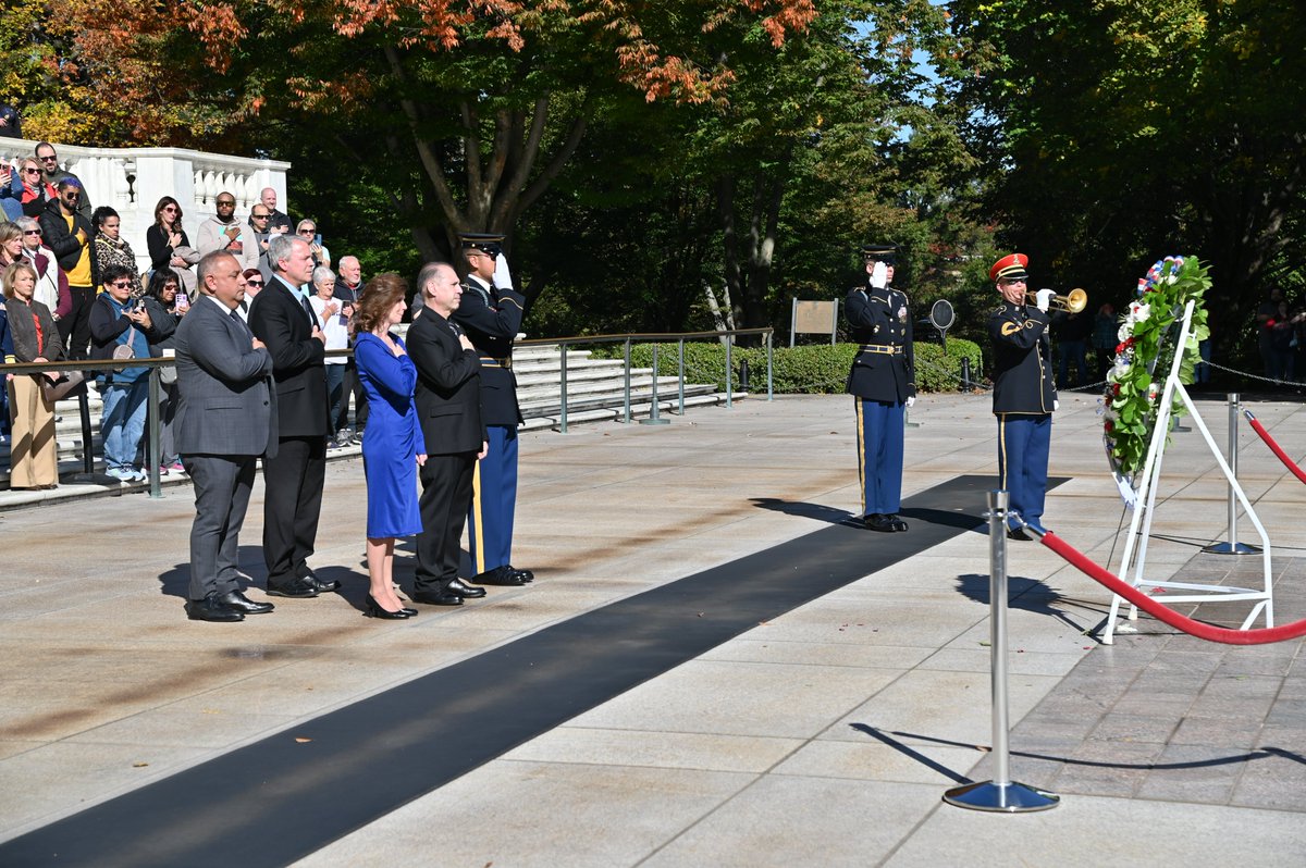 WithHonorAction's tweet photo. US Navy Sailor Brandon Caserta tragically lost his life to suicide in 2018. His parents &amp; @BipartisanVets member @RepMoulton worked tirelessly to pass the #BrandonAct, expanding military mental health services. Yesterday, they laid a wreath in Brandon's honor @ArlingtonNatl. https://t.co/sK3LzQx4OI