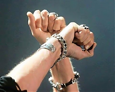 RBiteenbois's tweet photo. Tu sais, moi j'ai refusé (mourir d'amour enchaîné)
Oh oui, moi j'ai refusé (mourir d'amour enchaîné)
J'ai refusé (mourir d'amour enchaîné) #TeamHallyday #JohnnyDansNotreCoeurAJamais #JohnnyHistory #Johnny2023❤❤🎙🎙❤❤🎸🎸❤❤🎶🎶❤❤🎼🎼❤❤🎬🎬❤❤ https://t.co/iYrHi1Nz8x