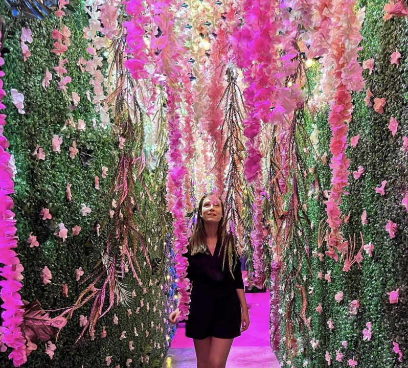 DTNBUR (@downtownbur) on Twitter photo Don't forget to stop and smell the flowers with #picturistik! Located in <a href="/BurbankTownCtr/">Burbank Town Center</a> this sustainable interactive art experience is sure to fuel your creative soul.
PC: <a href="/beautytheoryfr/">The Beauty Theory</a> @picturistik Don't forget to stop and smell the flowers with #picturistik! Located in <a href="/BurbankTownCtr/">Burbank Town Center</a> this sustainable interactive art experience is sure to fuel your creative soul.
PC: <a href="/beautytheoryfr/">The Beauty Theory</a> @picturistik