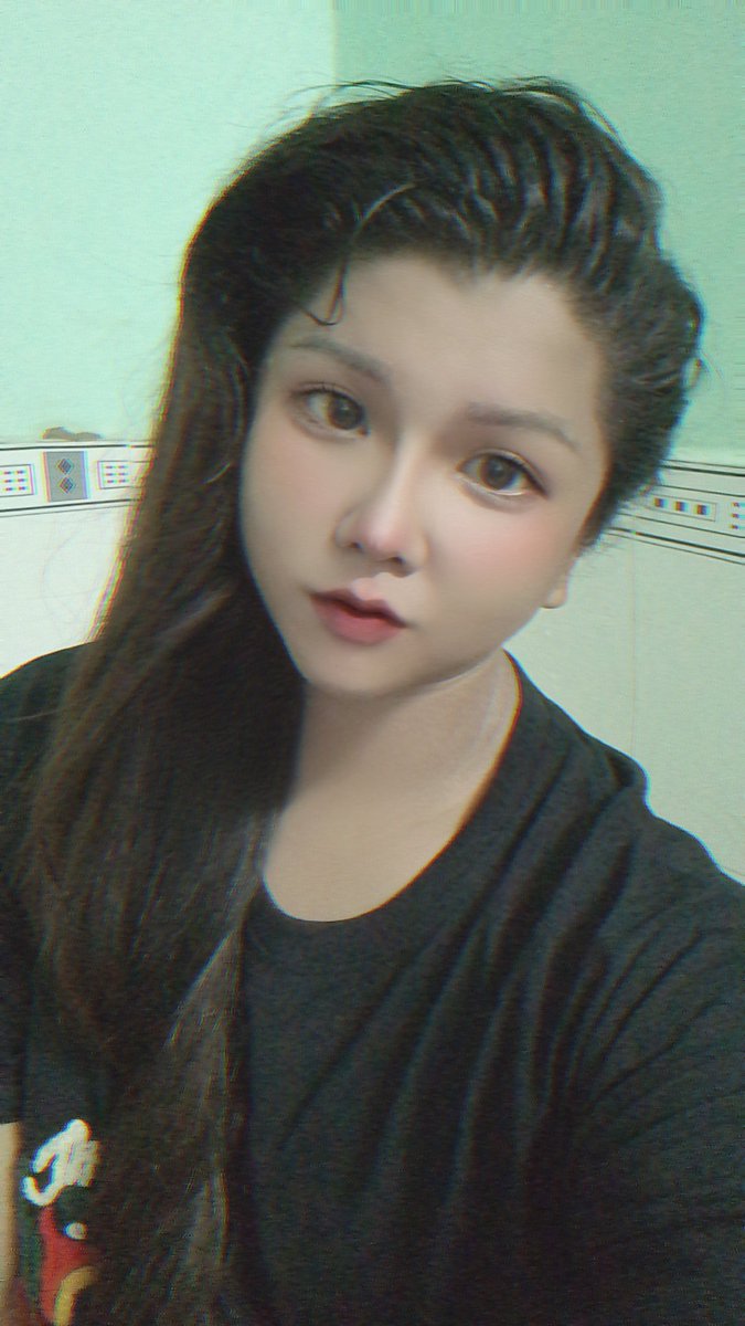 ngoc trang lgbt 🌈🌈🌈🌈 tweet media