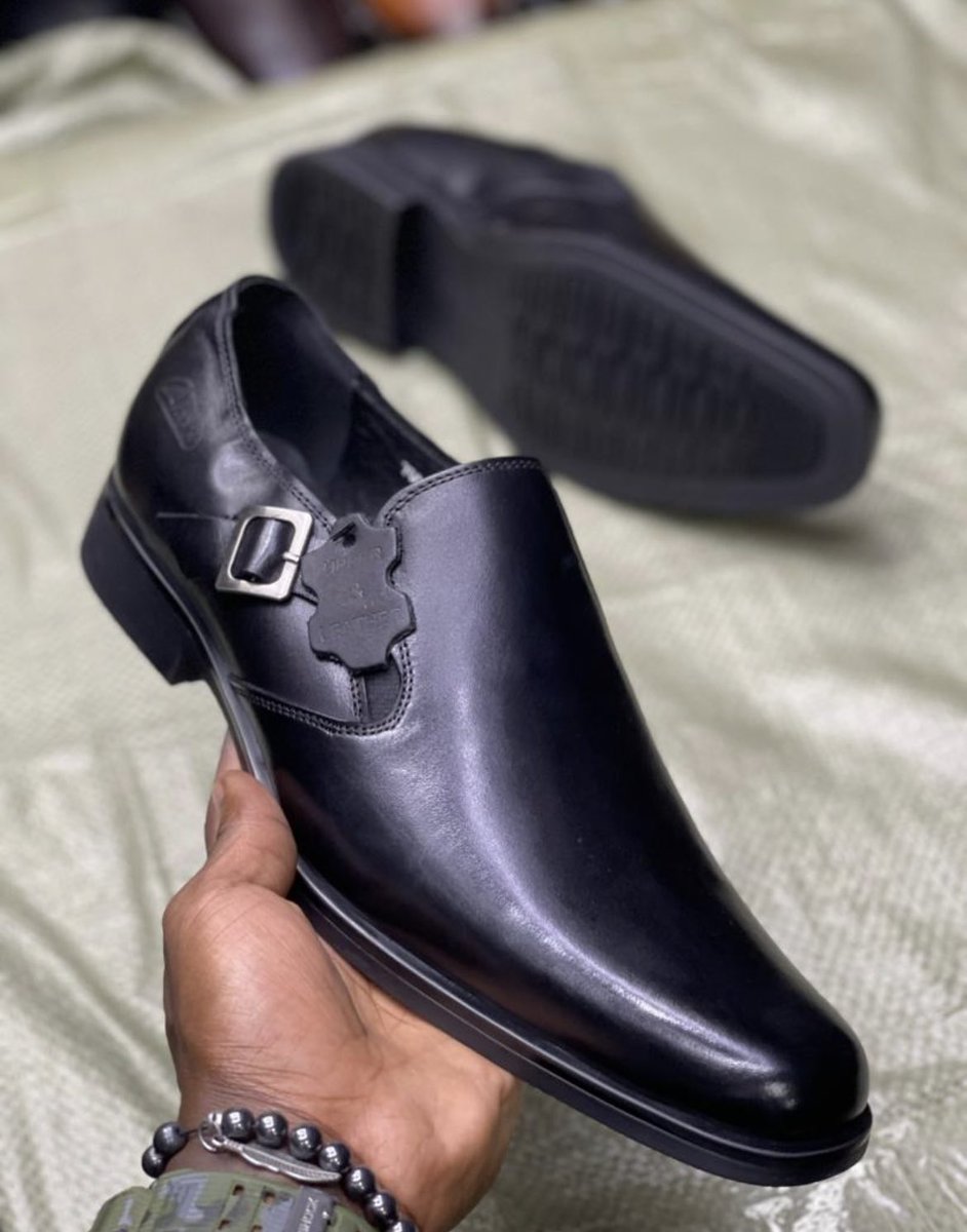 Gentles
Size :39 to 46
WhatApp on +256 751902113 for deliveries.
Price :165000ugx
#NaberzShoes