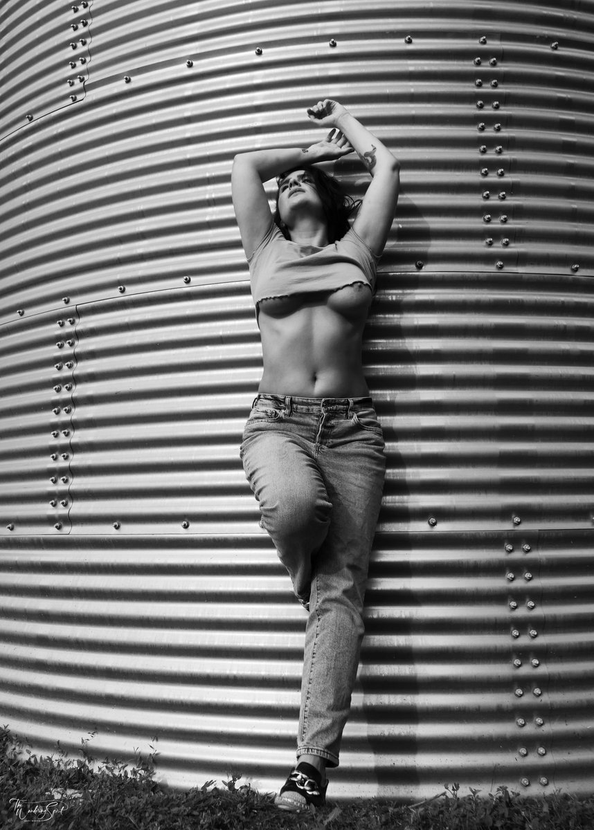 AuthorAndyhm's tweet photo. And a couple more images from the last shoot with the impeccable @TillyMcReese 

Where the model meets #boatlife https://t.co/Wyb7az9Qbu
