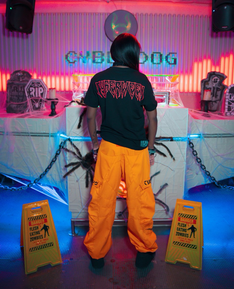 cyberdoguk's tweet photo. Step into the lair🕸️🕷️#cyberween

https://t.co/Nww56KeiKV https://t.co/FPuQAs07a6