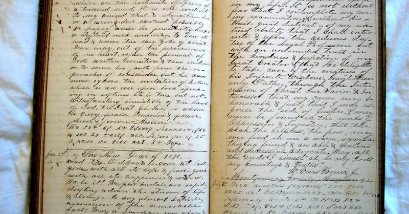 VersoBooks's tweet photo. Our appetite for literary diaries has never been greater, with TikTok and Twitter feeds filled with snippets of writing from Virginia Woolf and  Sylvia Plath’s food diary. 

But what can the contemporary desire for the diaries of others tell us about our individualistic society?