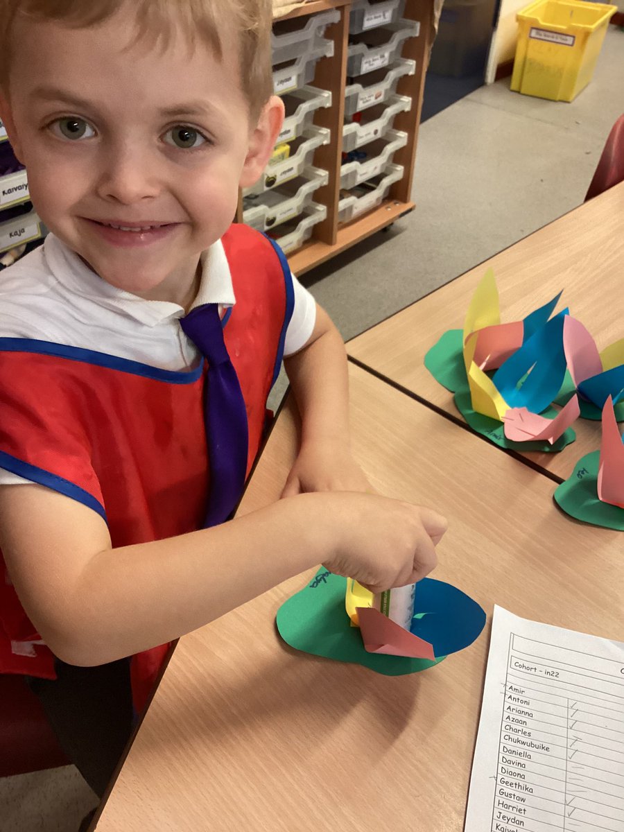 ourladyqop's tweet photo. Year 1 have  been learning about Buddhism during Multi-faith Week. We made lotus flowers as a symbol of purity and spiritual growth. #OLQPRE #OLQPCSTHumanDignity https://t.co/hS1gQaRppi