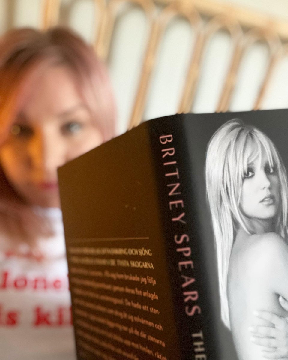 Annah Björk tweet media