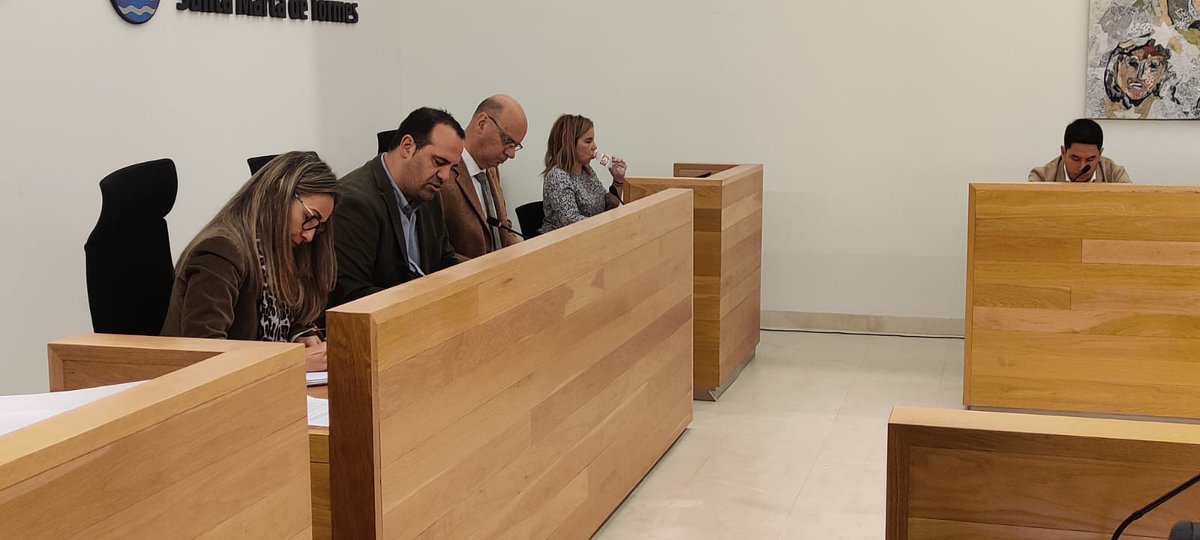 DavidMingoPP's tweet photo. Un año más y van 11. Volvemos a congelar los impuestos manteniendo además uno de los IBI más bajos de la provincia, rozando el mínimo legal. En un momento en el que la subida de precios es notoria, mantenemos la voluntad política de no repercutir más gastos en nuestros vecinos https://t.co/Vl007zG0uY