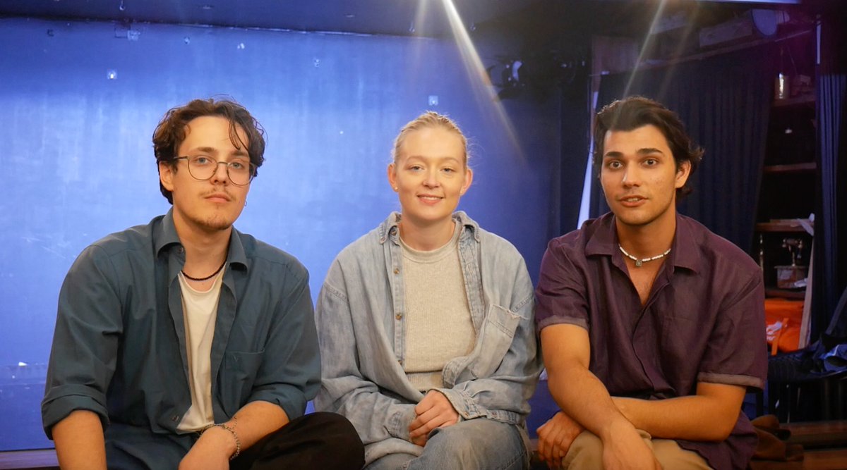 LondonPubTheatres tweet media