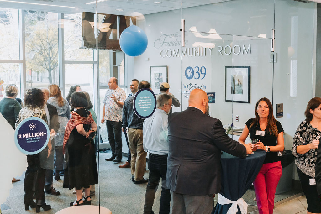 LBJMediaLLC's tweet photo. Great memories and smiles from @Lvnewsdotcom anniversary celebration. πΈ Thank you for the opportunity to capture this special moment for you. π #LBJMedia #WhatsYourStory #EventPhotographer https://t.co/R0eZ7R8VJr