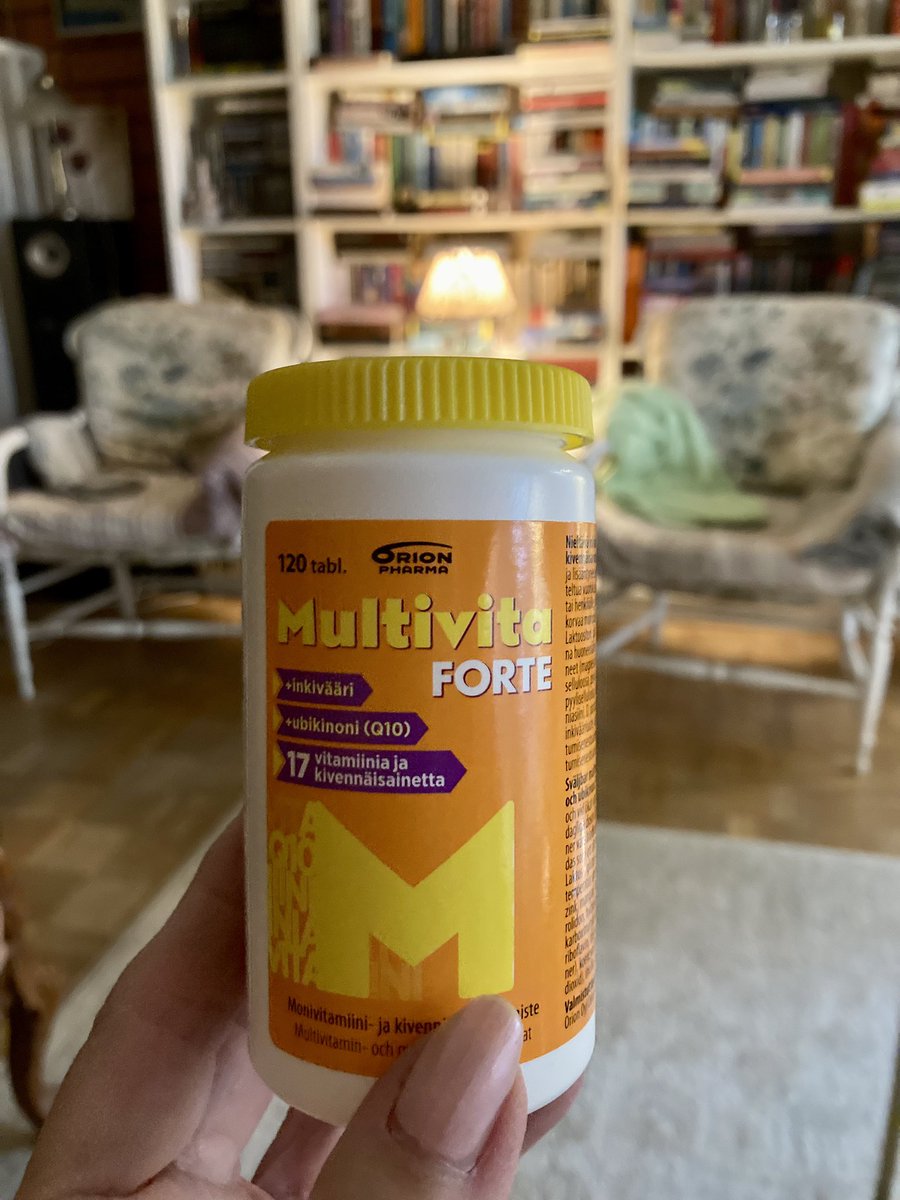 DillemuthS's tweet photo. @NatasaHook Käytän säännöllisesti tätä, tässä on kaikki. Yksi aamulla. #vitamiinit https://t.co/uPgyKwa7gm