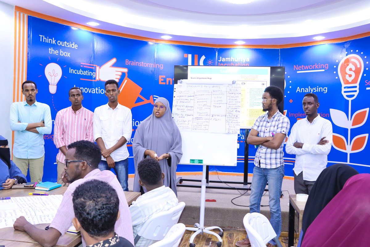 thejicenter's tweet image. At @thejicenter the 2nd batch of Entrepreneurship course is going smoothly. All of these young people who take advantage of this opportunity will get advice and guidance that can help them make their business plans real and successful.
#EntrepreneurshipProgram #StartUp