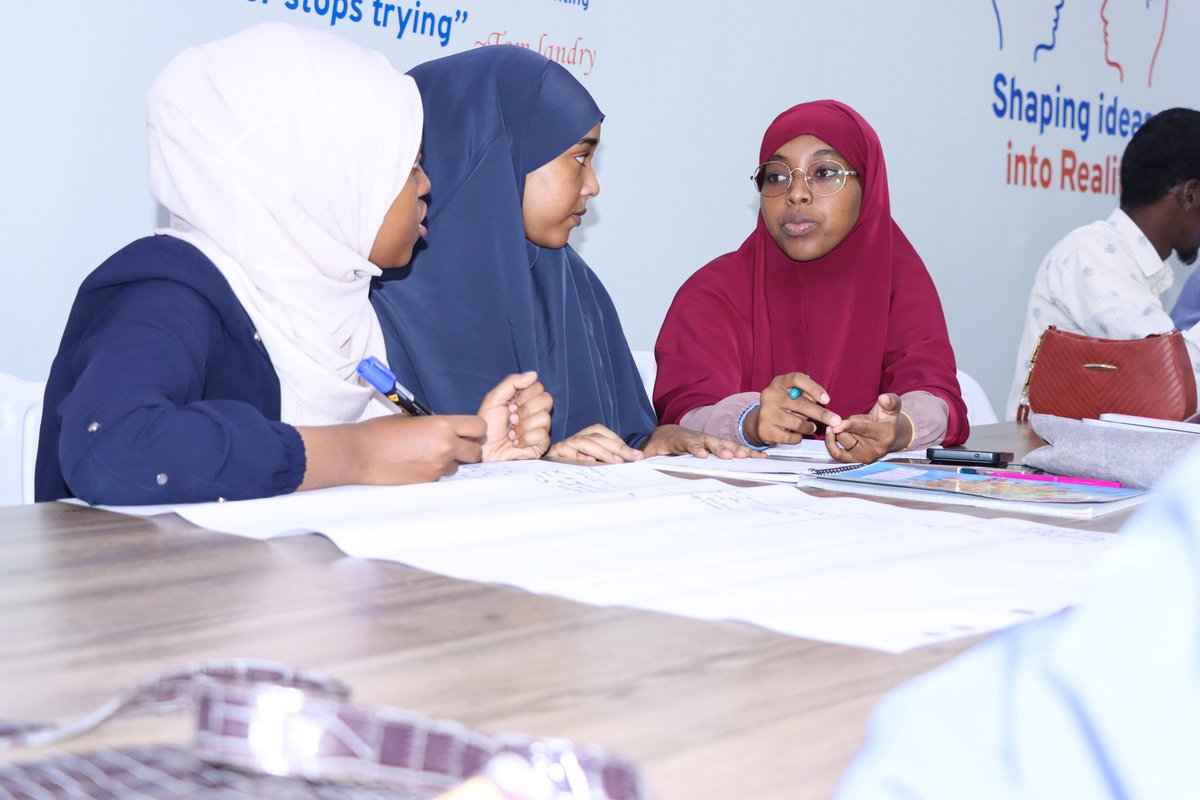 thejicenter's tweet image. At @thejicenter the 2nd batch of Entrepreneurship course is going smoothly. All of these young people who take advantage of this opportunity will get advice and guidance that can help them make their business plans real and successful.
#EntrepreneurshipProgram #StartUp