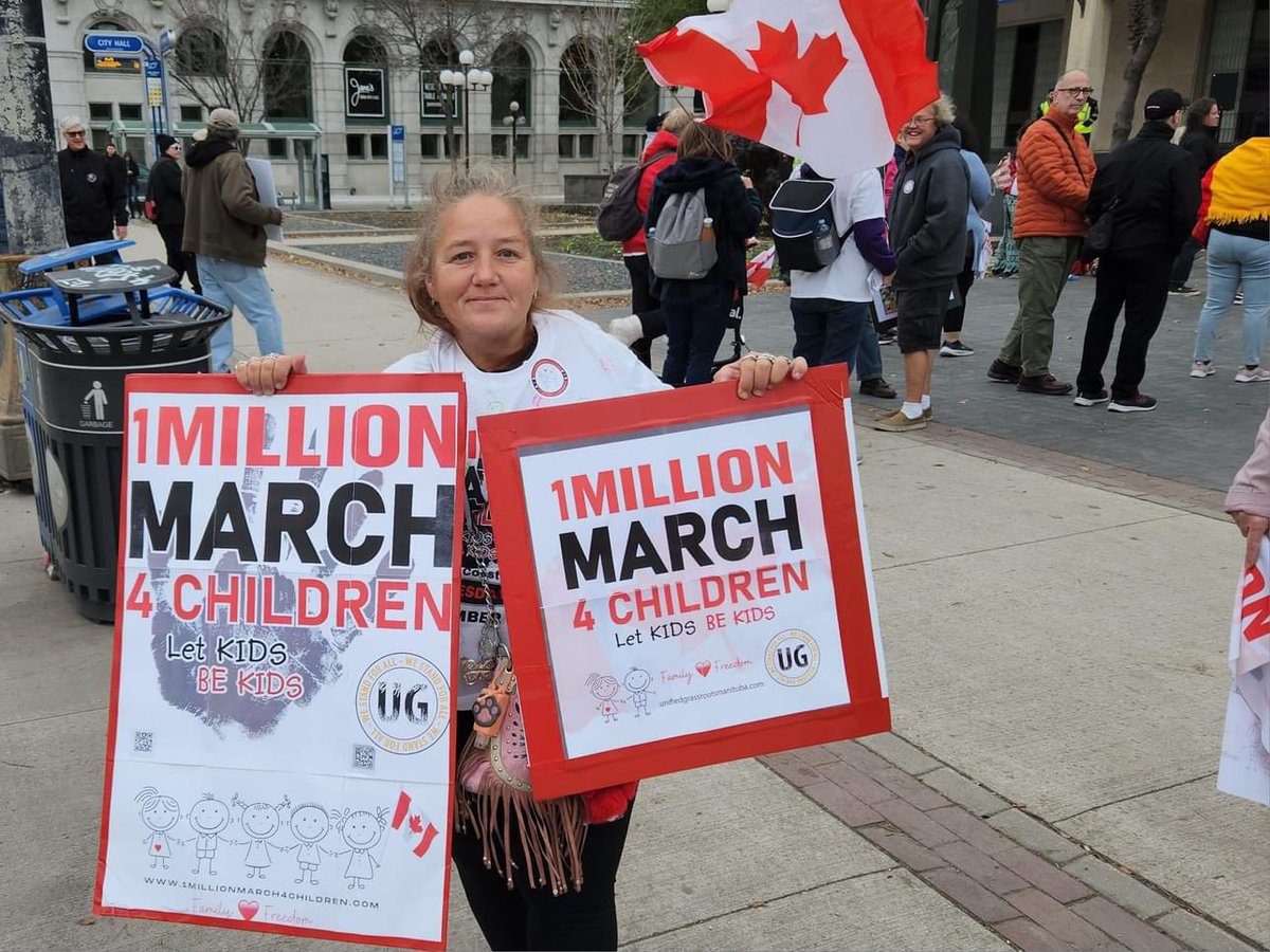 UGmanitoba's tweet photo. Our event team has been amazing these past few months!  Thank you Dave for being a great leader though this all!!

Check out this beautiful message from one of our team leaders who on the ground talking to people and sharing thousands of flyers!

(Shared with permission) https://t.co/dBqr6gxW6d