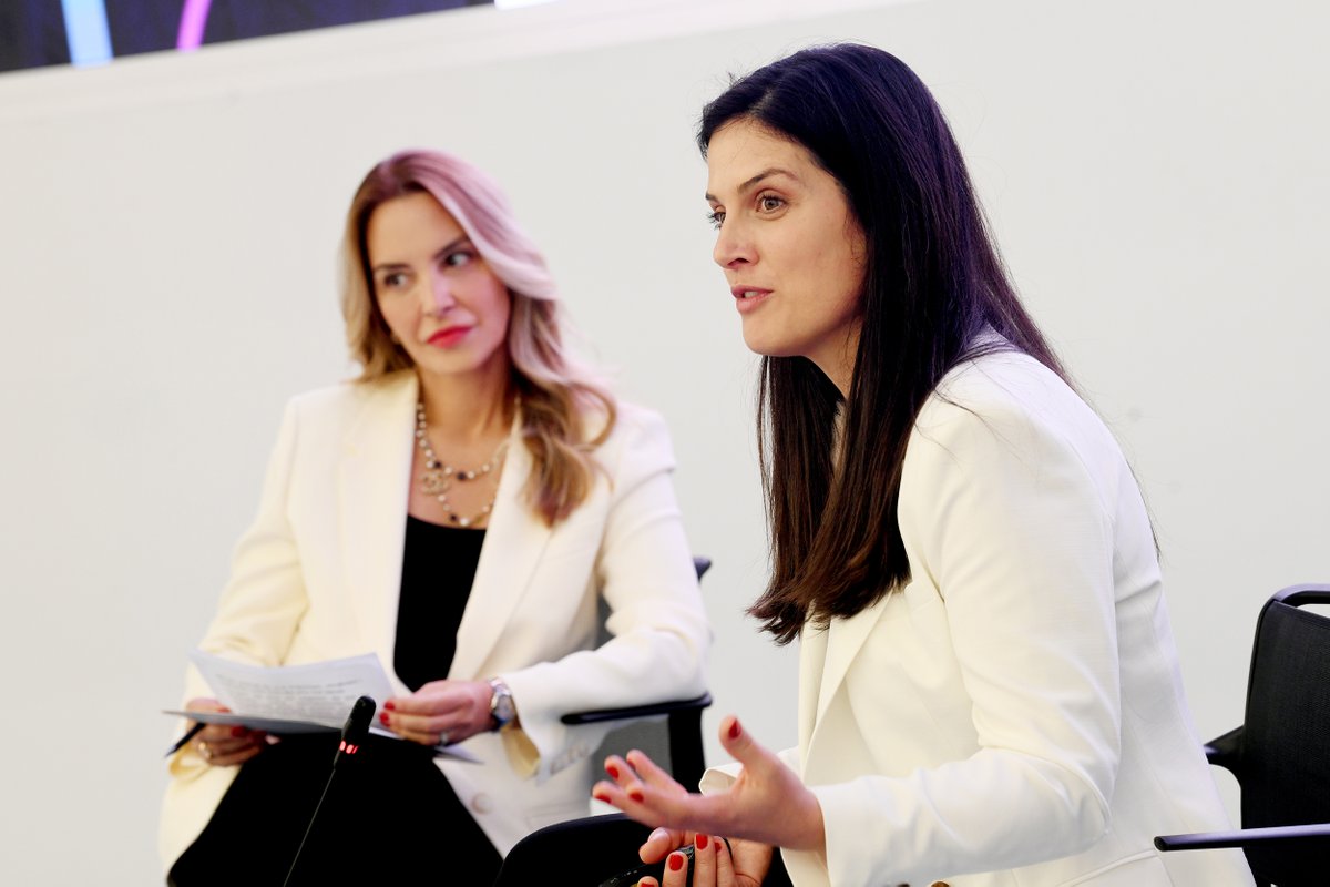 WOBAdria's tweet photo. Women on Boards konferenciju "Uspešne žene za uspešan region" u @Privrednakomora, završili smo predstavljanjem programa neprofitnog #WOBA udruženja. Predsednica WOBA, @BB_Braithwaite, i naša programska direktorka, @nevenadicic, predstavile su buduće regionalne aktivnosti. https://t.co/zCEbY4sS66