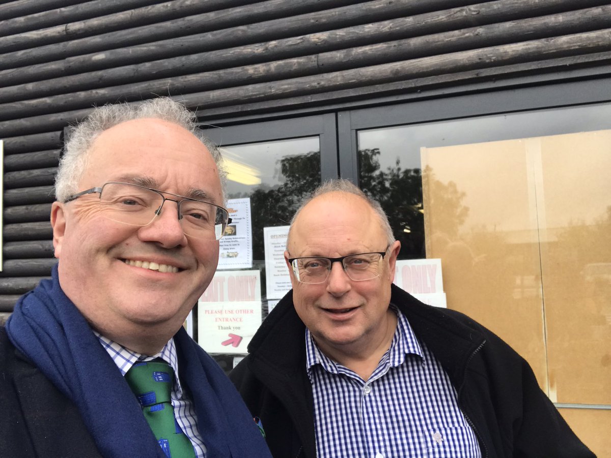 Good to meet with Cllr Don Pritchett in #Bottesford for a wide ranging discussion about public safety, anti-social behaviour & policing in the village. #MakeOurStreetsSafeAgain #MOSSA @MeltonBC @MeltonPolice @MeltonRutlNPA