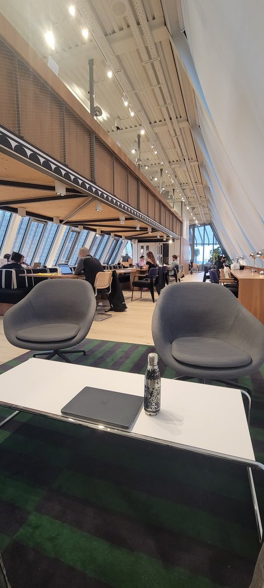 Wil_Digikan's tweet photo. Back to the Matrix. @WeWork 🇫🇷 https://t.co/7p6HWKeixx