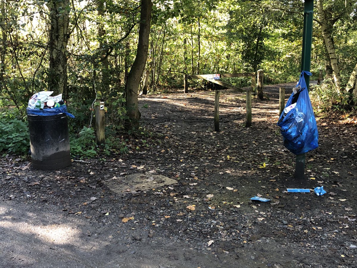 meljgreen's tweet photo. @rspb blean…could someone do a bin empty please https://t.co/NHO8cuXpLu