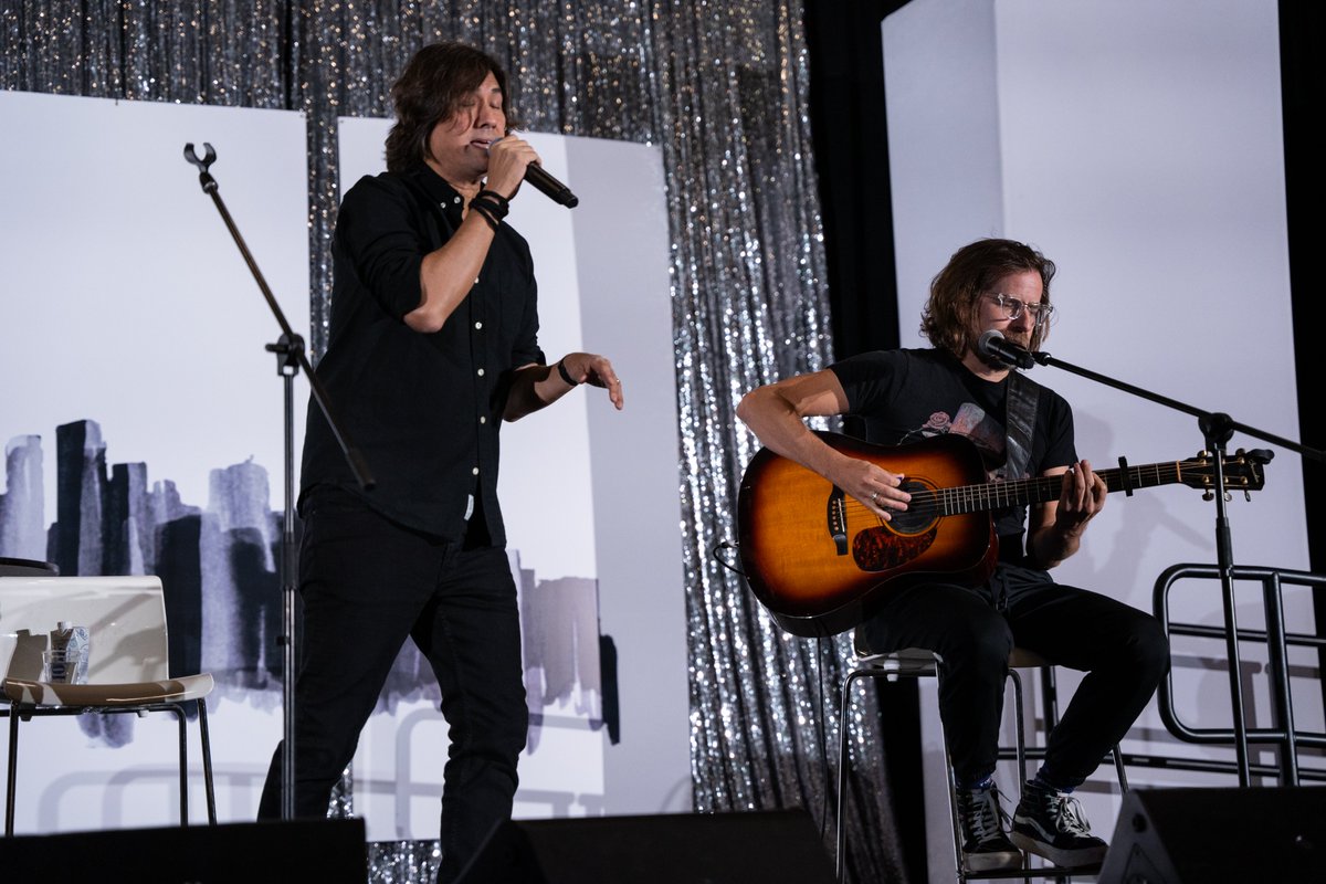 OLTCAnews's tweet image. Yesterday, we had such an amazing Day 1 at #TiLTC2023. From learning about new research, innovations and solutions to celebrating our past. Looking forward to more today!