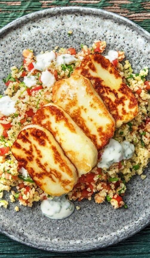 Blueyonetwo's tweet image. White gold (aka #Halloumi) on #Tabouli/ Missing a few pieces of #souvlaki/And a glass of #Ayran/ You write your preferences please/Tabuli salatasi ustu beyaz altin/aka #Hellim/ Birkac parca #sishkebab ekleyin/ ve Bir bardak ayran/ #Cyprus delights