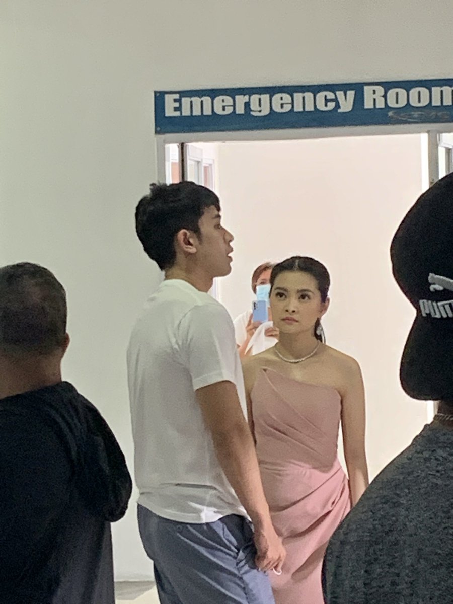 heyszelnut's tweet photo. Ang seryoso po ng usapan nila. Opo

#MSKMPagkakataon 
#BarbieForteza
#DavidLicauco https://t.co/dF67hphjEN
