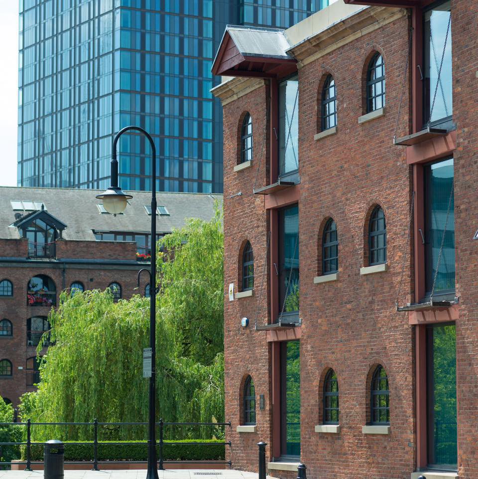 Want to know more about some of the spaces we have available? Take a look at our workspaces

💻 castlefieldestates.com

#castlefield #castlefieldestates #propertymanagement #officespace #manchesterlife #heritage #manchester #visitmanchester #businessgrowth #historicalarea