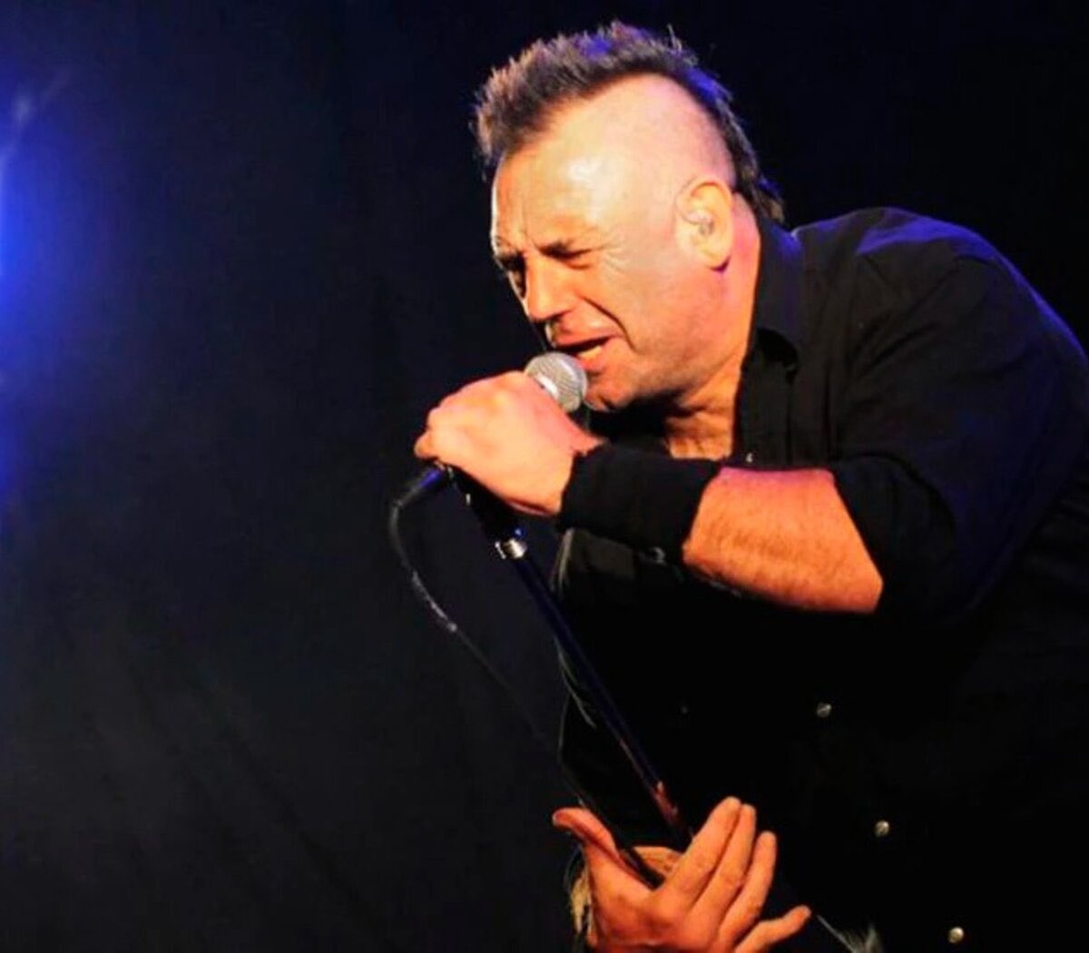 joadmanuel's tweet image. Hasta siempre Ricardo Iorio, siempre auténtico, siempre polémico, padre indiscutido del metal argentino. Luto en el metal argento, se fue un gigante 
#luto