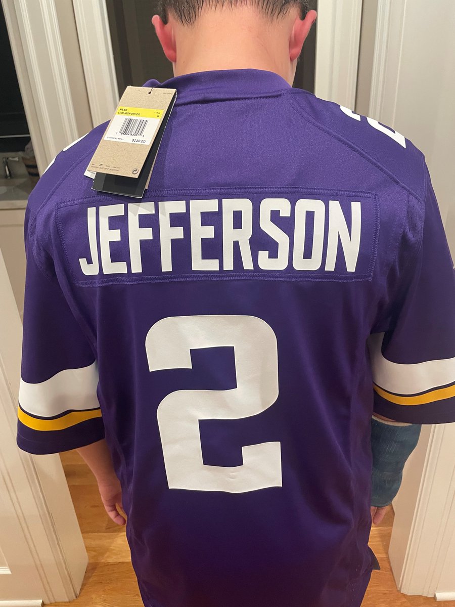 Megan Newquist tweet media