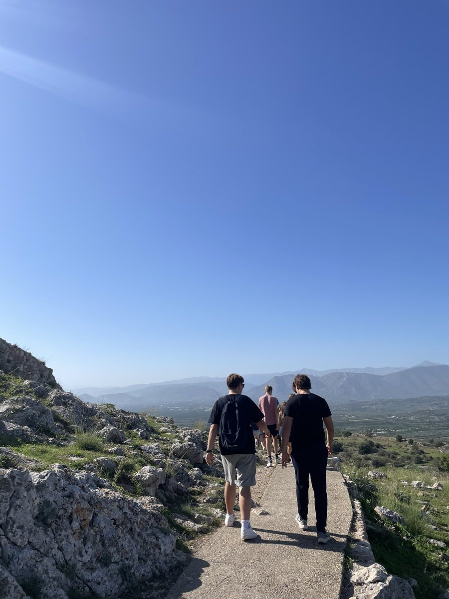 ClassicsFelsted's tweet image. Our final day in Greece! This morning we enjoyed the view and acoustics in the theatre of Epidauros, and imagined Agamemnon returning to his palace at Mycenae!