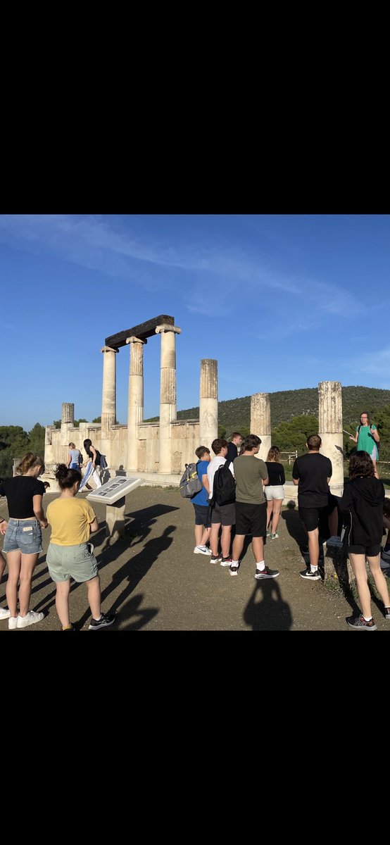 ClassicsFelsted's tweet image. Our final day in Greece! This morning we enjoyed the view and acoustics in the theatre of Epidauros, and imagined Agamemnon returning to his palace at Mycenae!
