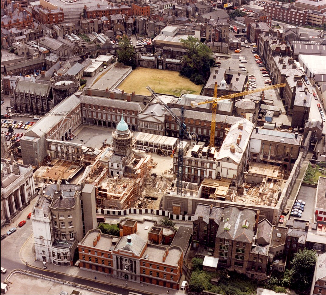 Architecture of Dublin tweet media