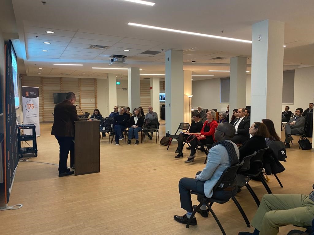 Cumhuriyetimizin kuruluşunun 100. Yılı etkinlikleri çerçevesinde, Saint Paul Üniversitesi’nde  “Towards The Republic, A Social And Literary Inquiry Into the Queen of Cities, Istanbul” başlıklı konferans düzenlenmiştir.