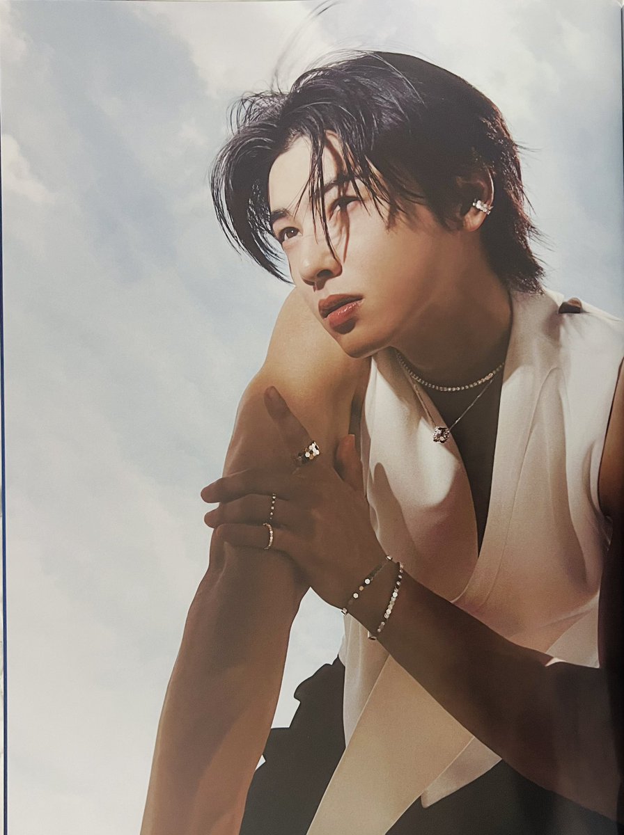 📷 [Exclusives] Eunwoo's snaps from the latest W Magazine