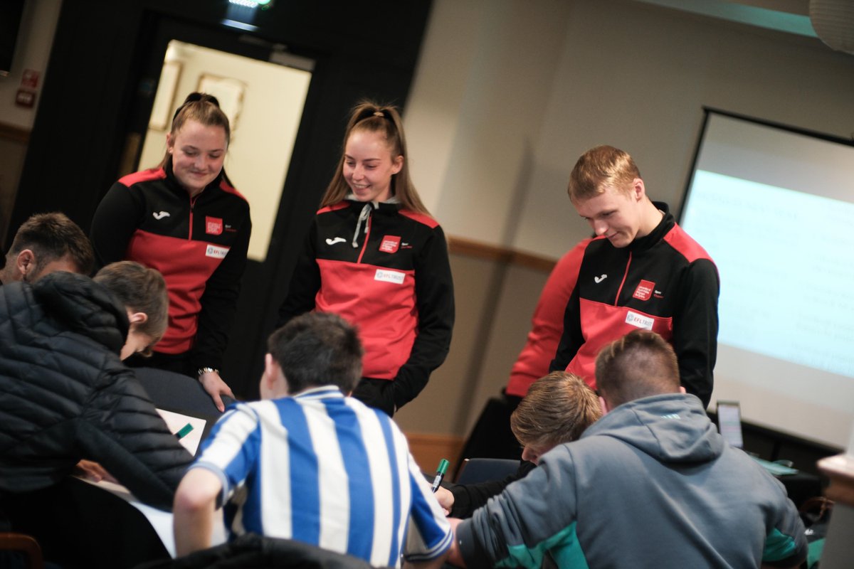 SWFCCP's tweet photo. 🎓 This morning we had the pleasure of welcoming potential future students to Hillsborough for an exciting taster day! For more information about our Degree Pathways, visit: https://t.co/sU9l4oUs1t
#FootballEducation #DegreePathways #SWFC https://t.co/hACm11JW1r