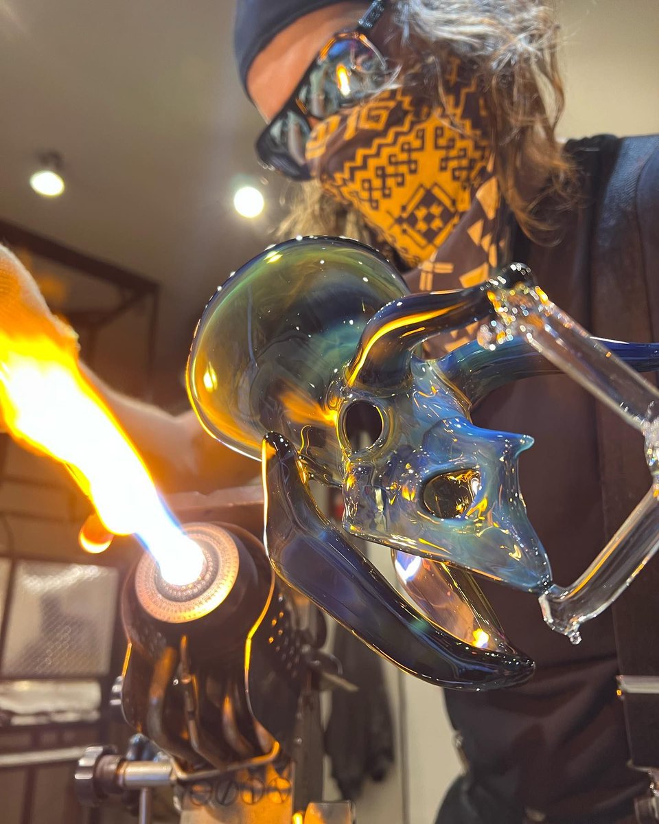 xfadeorg's tweet photo. Artist: @buckglass
・・・
#buckglass https://t.co/zTvBuavrdx