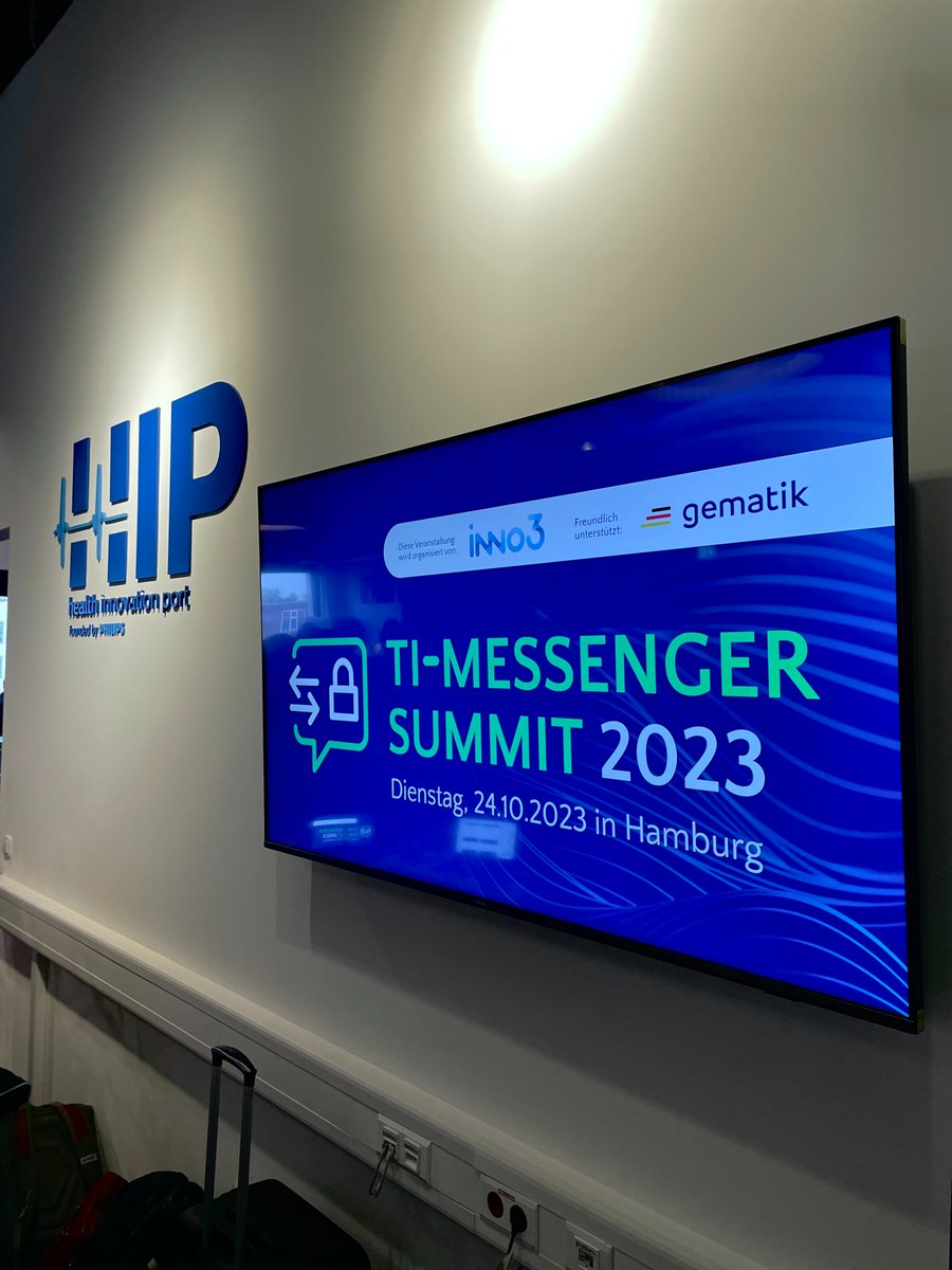 Famedly (@wearefamedly) on Twitter photo 🔴 Live beim 1. TI-Messenger Summit in Hamburg!
<a href="/PhillippKurtz/">Phillipp Kurtz</a> von Famedly und <a href="/NotmanNina/">Nina Notman</a> vom <a href="/UKEHamburg/">UKE Hamburg</a> sprechen über den TI-Messenger, dessen Einführung am UKE Hamburg und die dazugehörigen Erfahrungen und Learnings.💡
#Famedly #TIMessenger #TISummit 🔴 Live beim 1. TI-Messenger Summit in Hamburg!
<a href="/PhillippKurtz/">Phillipp Kurtz</a> von Famedly und <a href="/NotmanNina/">Nina Notman</a> vom <a href="/UKEHamburg/">UKE Hamburg</a> sprechen über den TI-Messenger, dessen Einführung am UKE Hamburg und die dazugehörigen Erfahrungen und Learnings.💡
#Famedly #TIMessenger #TISummit