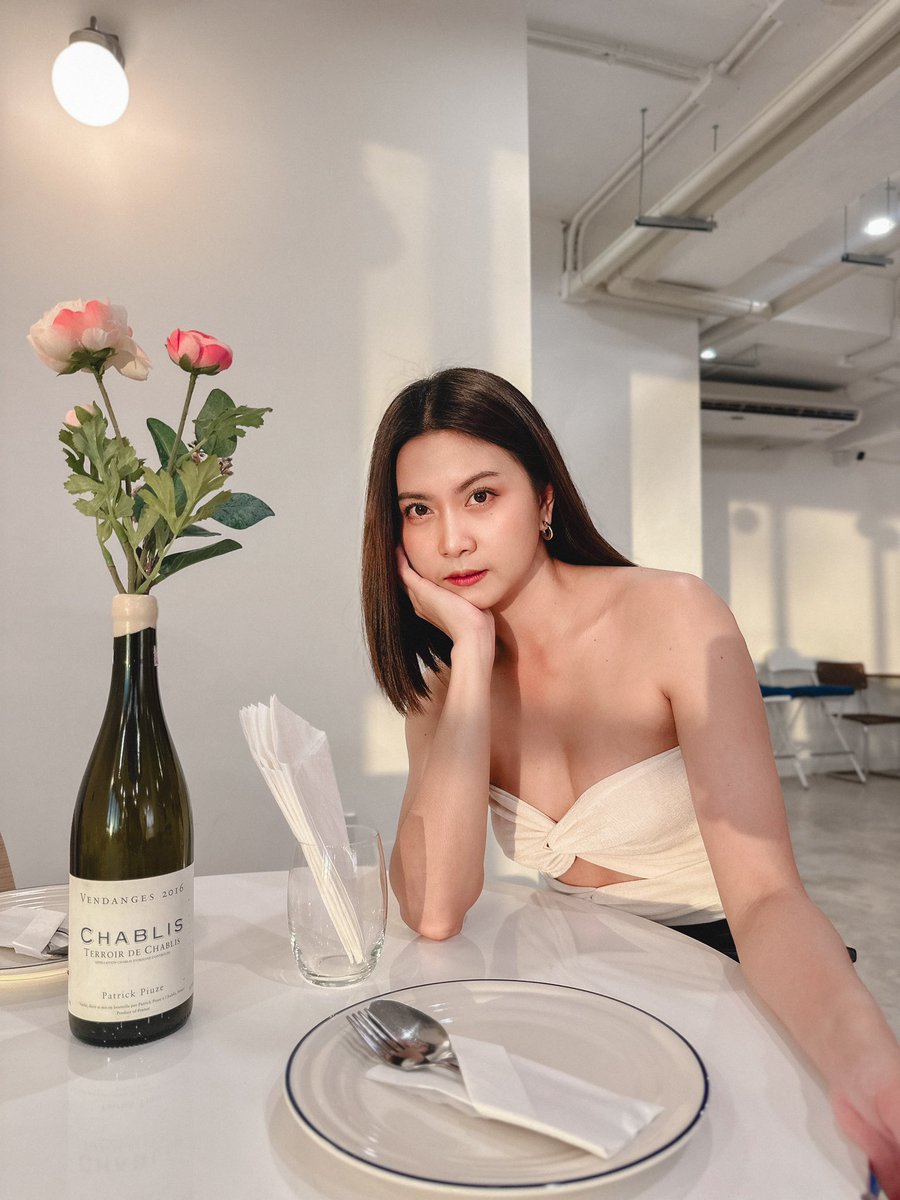 aomtcn_'s tweet photo. • เสื้อตัวจิ๋ววววววว น่ารักมากกกกกแบบกรี๊ดแบบตะโกนนนนน •
👙🛒🛍️✨

พิกัด : https://t.co/UXEPY4uPpl

#รีวิวShopee #shopeeaffiliate #Shopee #รีวิวLazada #เสื้อผ้า #แฟชั่น #เสื้อผ้าแฟชั่น https://t.co/JhIMHd8Y4G