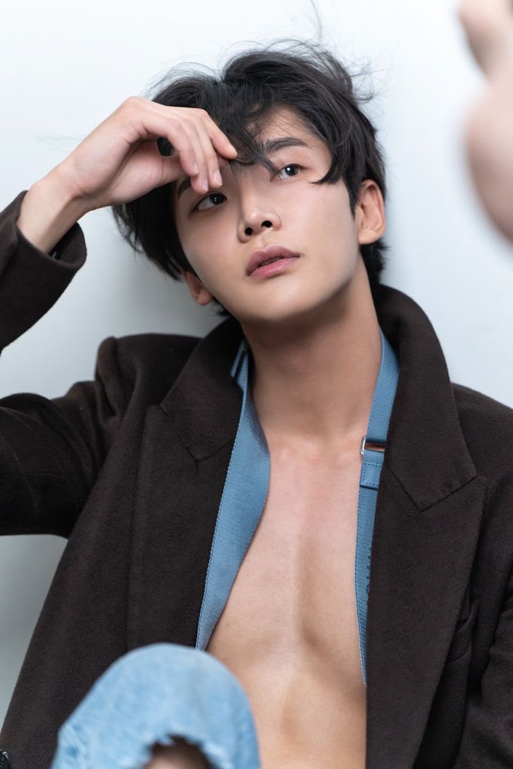 #ROWOON #로운