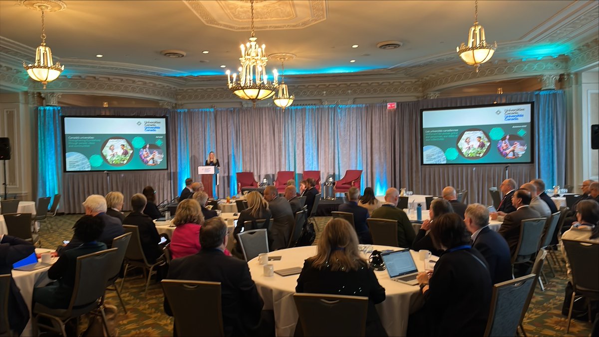 univcan's tweet photo. Thank you, Elder Commanda, chancellor of @uOttawa, and @PLandon, interim president &amp; CEO of Universities Canada, for kicking off our fall membership meeting! 🍁 https://t.co/FconnWLBn4