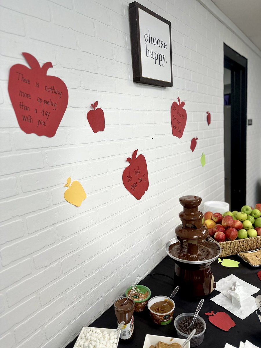 Mrs. Cara Borgia tweet media