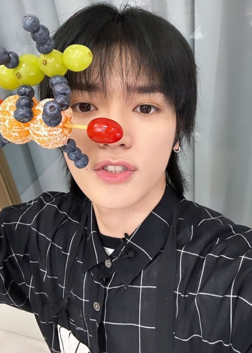 taeyongpictures's tweet photo. taeyong story update https://t.co/nLXzVz0LbC