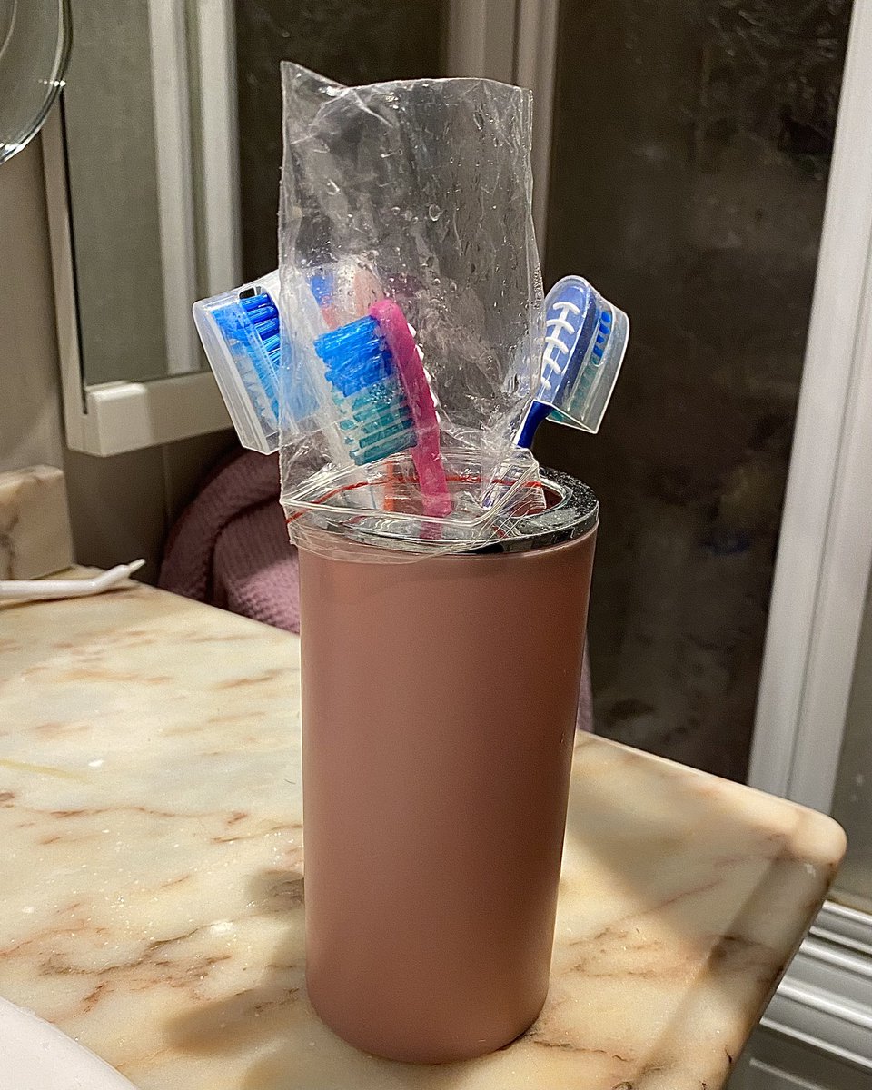 especie en extinción tweet media