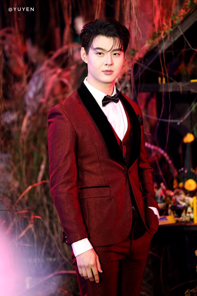Handsome Boy. 😎

#Saint_sup #MingEr 
#ธี่หยดGalaPremiere #ธี่หยด