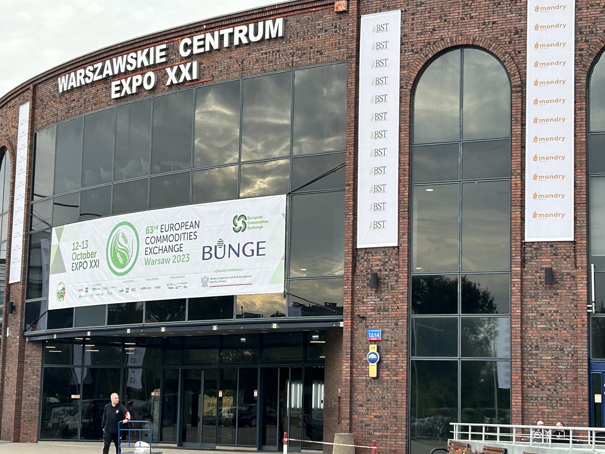 BlueOceanTS's tweet image. Great event with the CME Group at the European Commodities Exchange in Warsaw, Poland! Big thanks to everyone who dropped by to meet the Blue Ocean team. It was such a pleasure meeting everyone !  #trading #agriculture #ECE #Commodities #agsandsofts