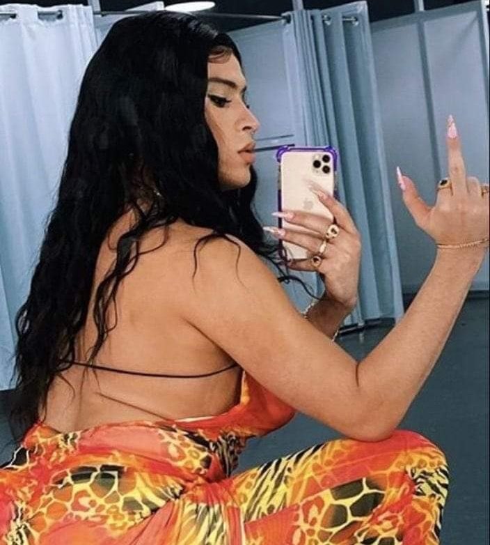 𝙄𝙩'𝙨 𝙎𝙖𝙣 𝘽𝙚𝙣𝙞𝙩𝙤. 👁 tweet media