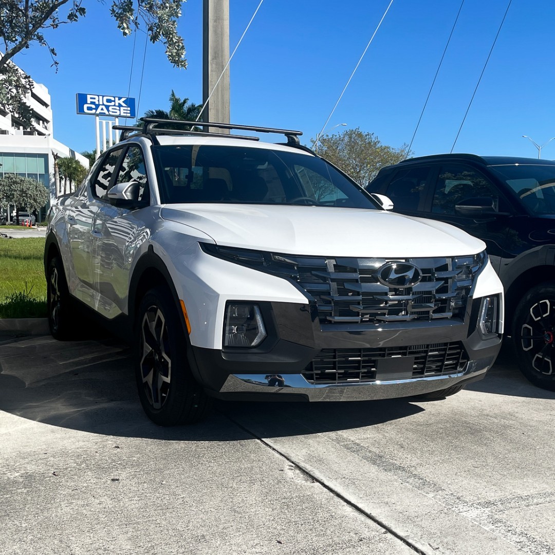 From city streets to rugged trails, the Hyundai Santa Cruz is your ultimate companion. #TestDriveTuesday
.
.
.
.
.
#rickcasehyundaidavie #hyundai #hyundasantacruz #santacruz #stancenation #car #autos #auto #florida #southflorida #SUV #maimilife #dealership #davie #weston #design