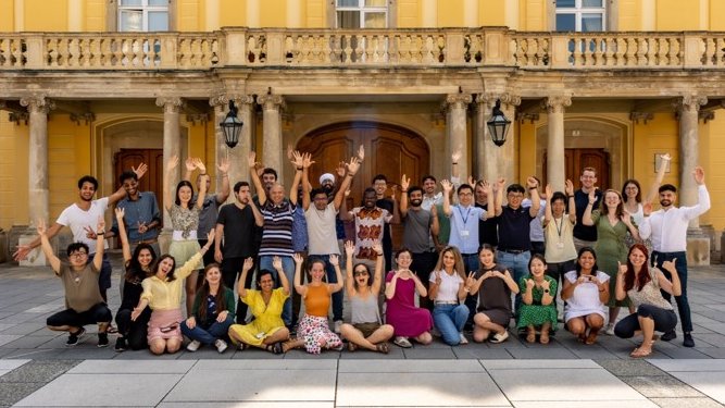 Application to the @IIASAVienna Young Scientist Summer Program 2024 #YSSP are now open ✔️ 3 months program Jun-Aug 2024 ✔️ #PhD candidates from all over the world ✔️ Collaboration with IIASA scientists 📅Deadline 12/01/2024 👉iiasa.ac.at/yssp Get in touch if interested