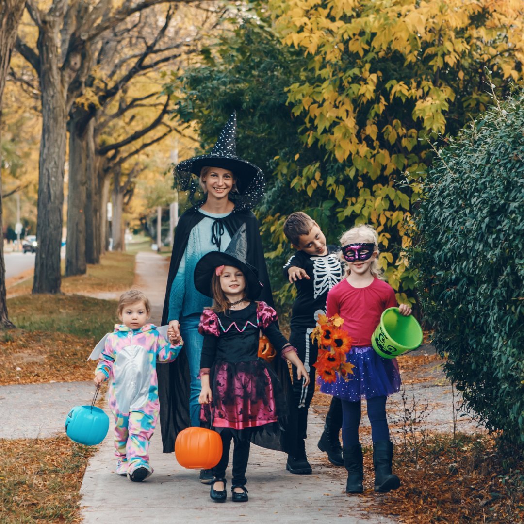 At the Junction Apartments, every day feels like a community celebration! 🎃🏡 #CommunityLiving #Halloween #texashalloween