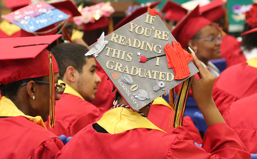 Charles County Public Schools sets graduation dates for Class of 2024 dlvr.it/SxtKWT