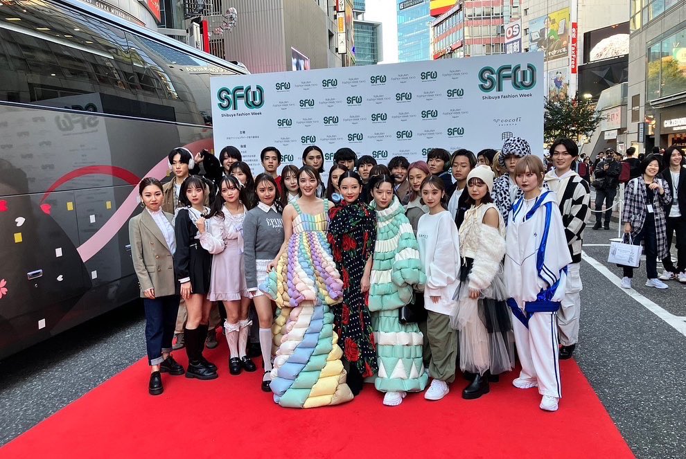 matsunaga_koshi's tweet photo. ➖Shibuya  Fashion Week 2023 AUTUMN➖

着用ブランド
First hand

渋谷ファッションウィーク2023

ありがとうございました。

#firsthand 
#shibuyafashionweek 
#fashion #nap 
#shibuya #文化通り 
#松永幸士 https://t.co/hsL9FouoMT