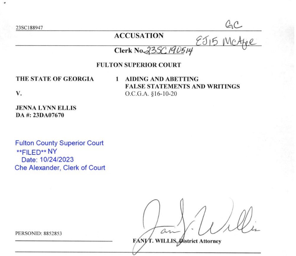 Laura Loomer tweet media